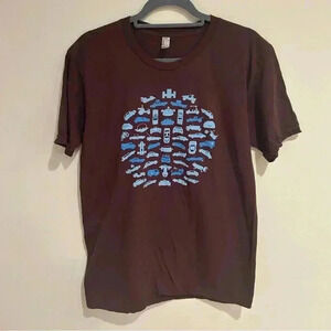 American Apparel Men’s Brown Blue Graphic Automobile Crewneck T-Shirt Size Large